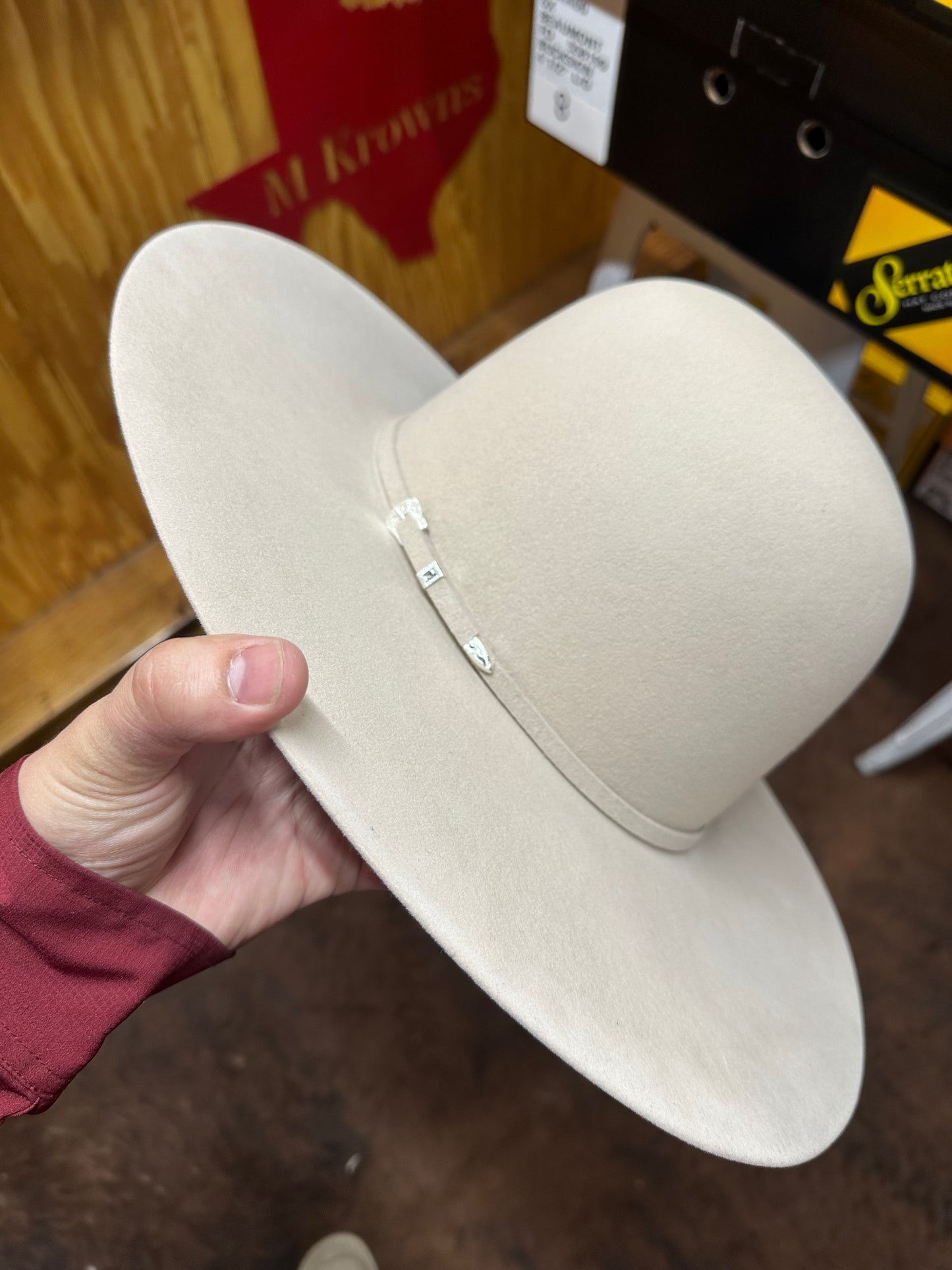 Buckskin Seratelli 6X