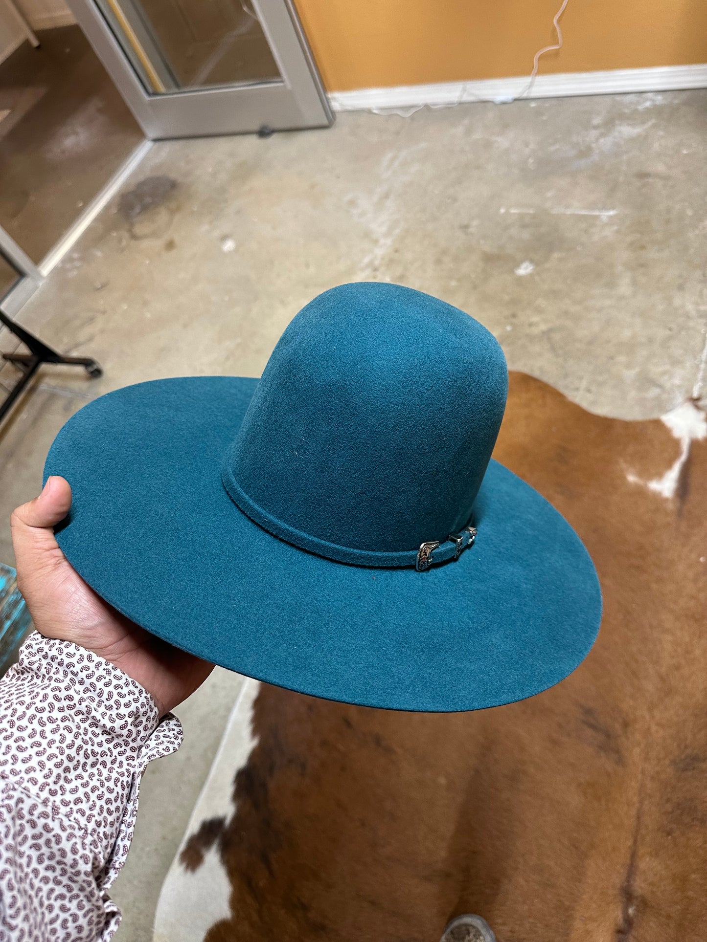 Stockshow Turquoise Prohats